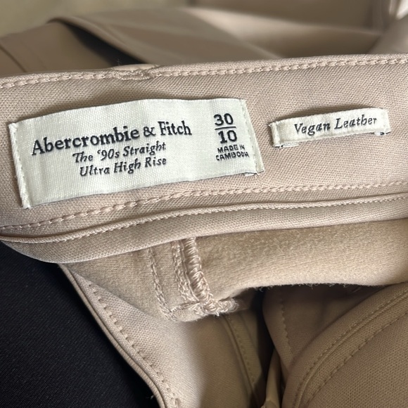 Abercrombie & Fitch vegan leather straight leg pants - Picture 5 of 7